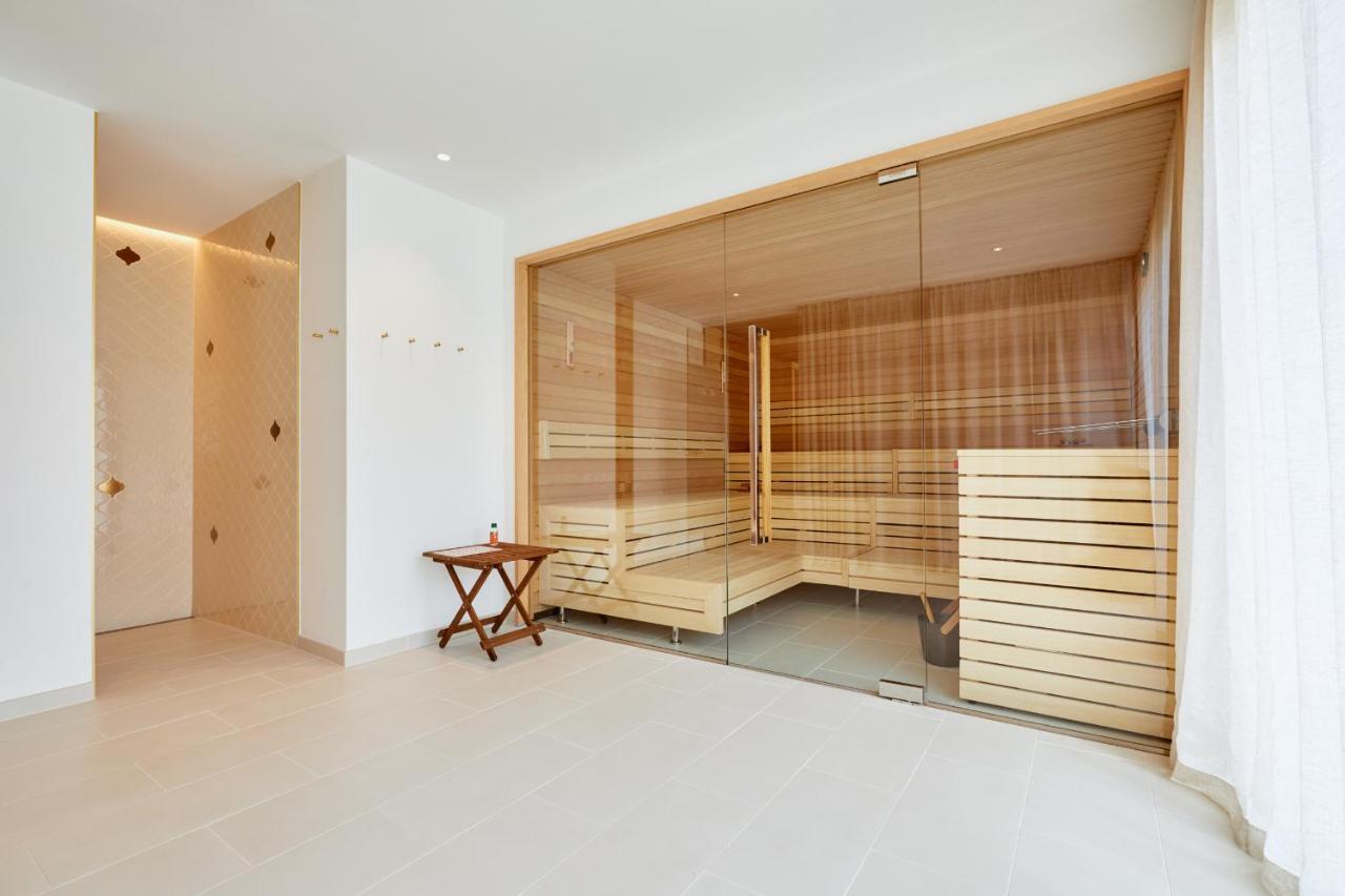 Boutiquehotel Zum Goldenen Hirschen Gmunden Dış mekan fotoğraf